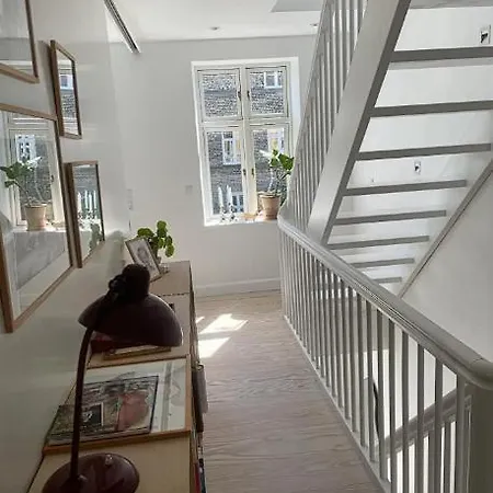 Villa Uniq Townhouse In City Center !!! *